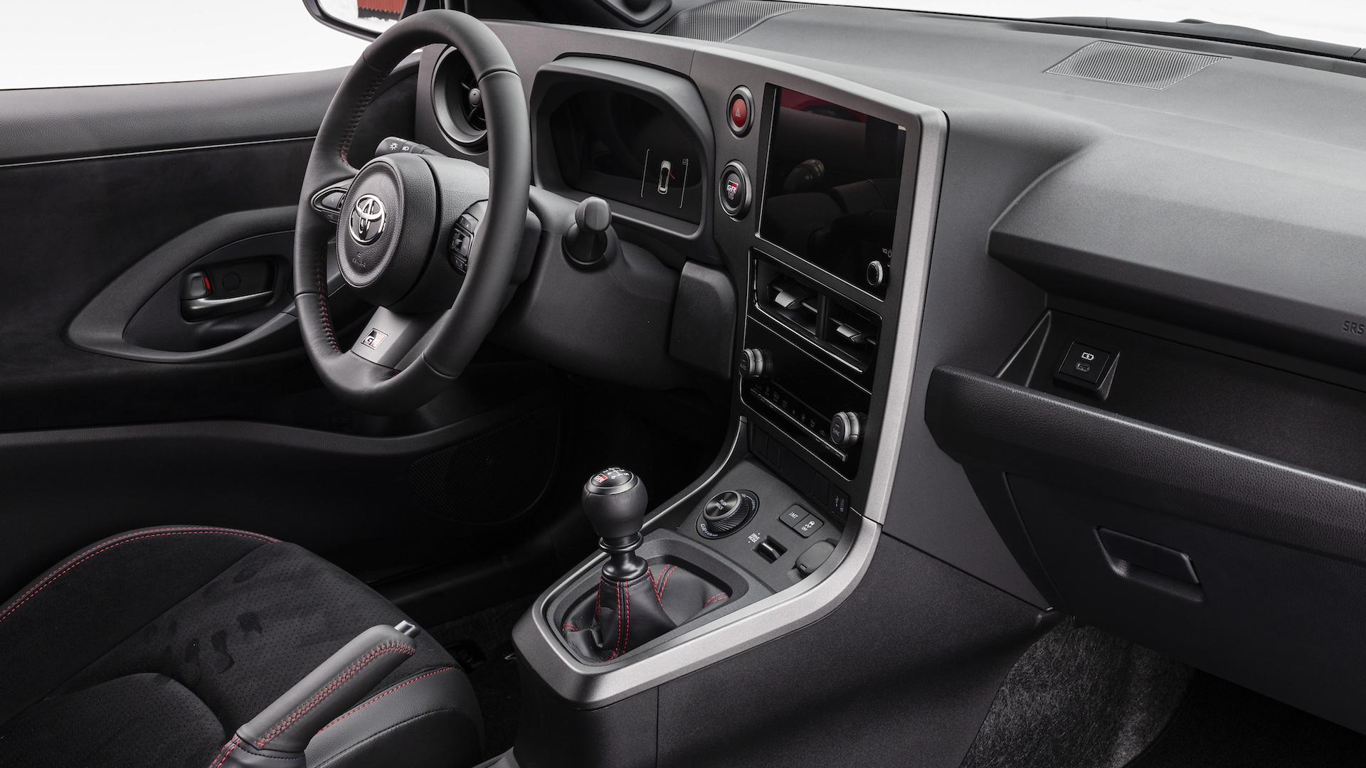 Toyota GR Yaris interieur handbak