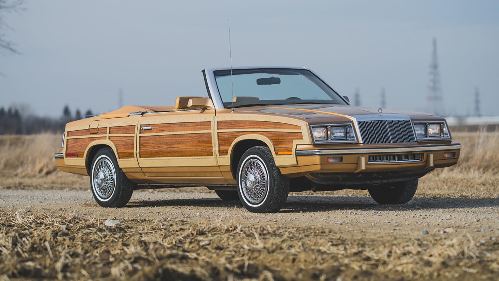 CHRYSLER LEBARON TOWN & COUNTRY CONVERTIBLE