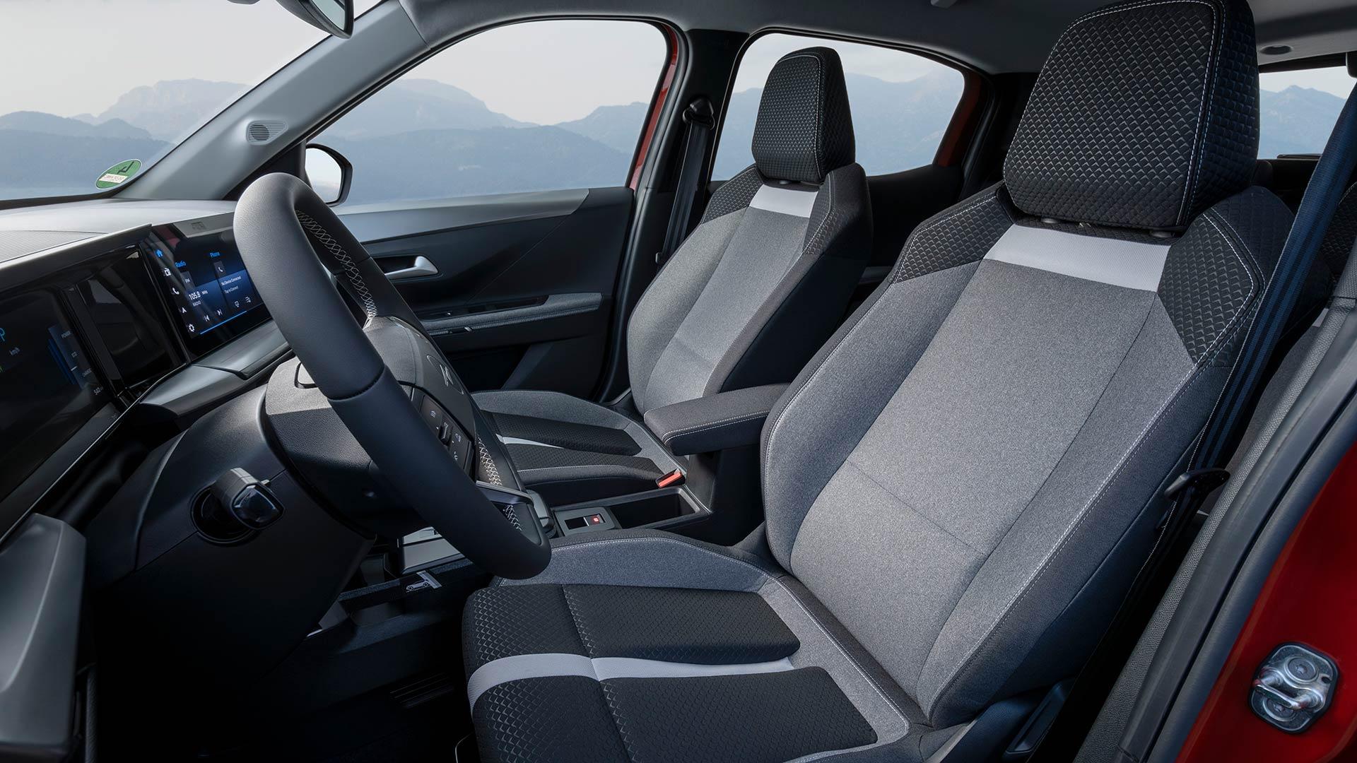 Opel Frontera Electric GS 2024 review: interieur stoelen