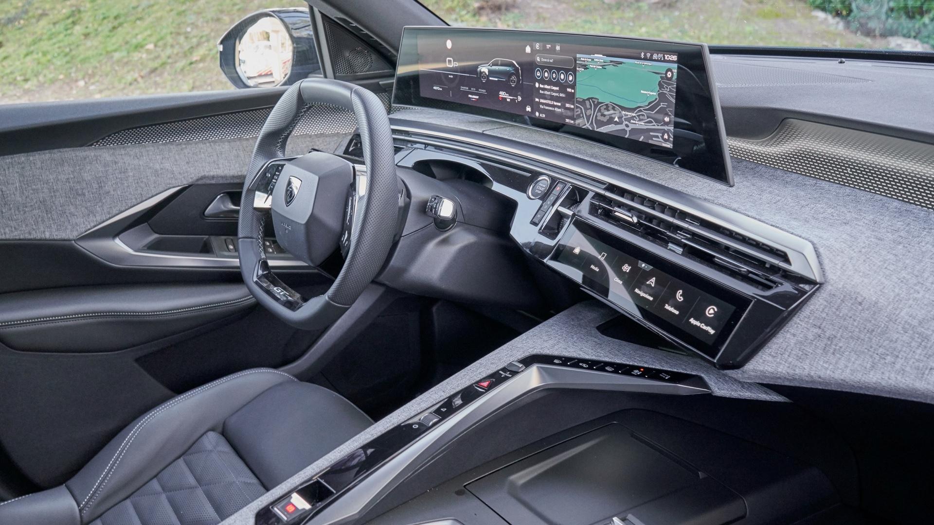 Peugeot 5008 Allure Hybrid 136 (P67) blauw (2025) interieur dashboard i-Cockpit