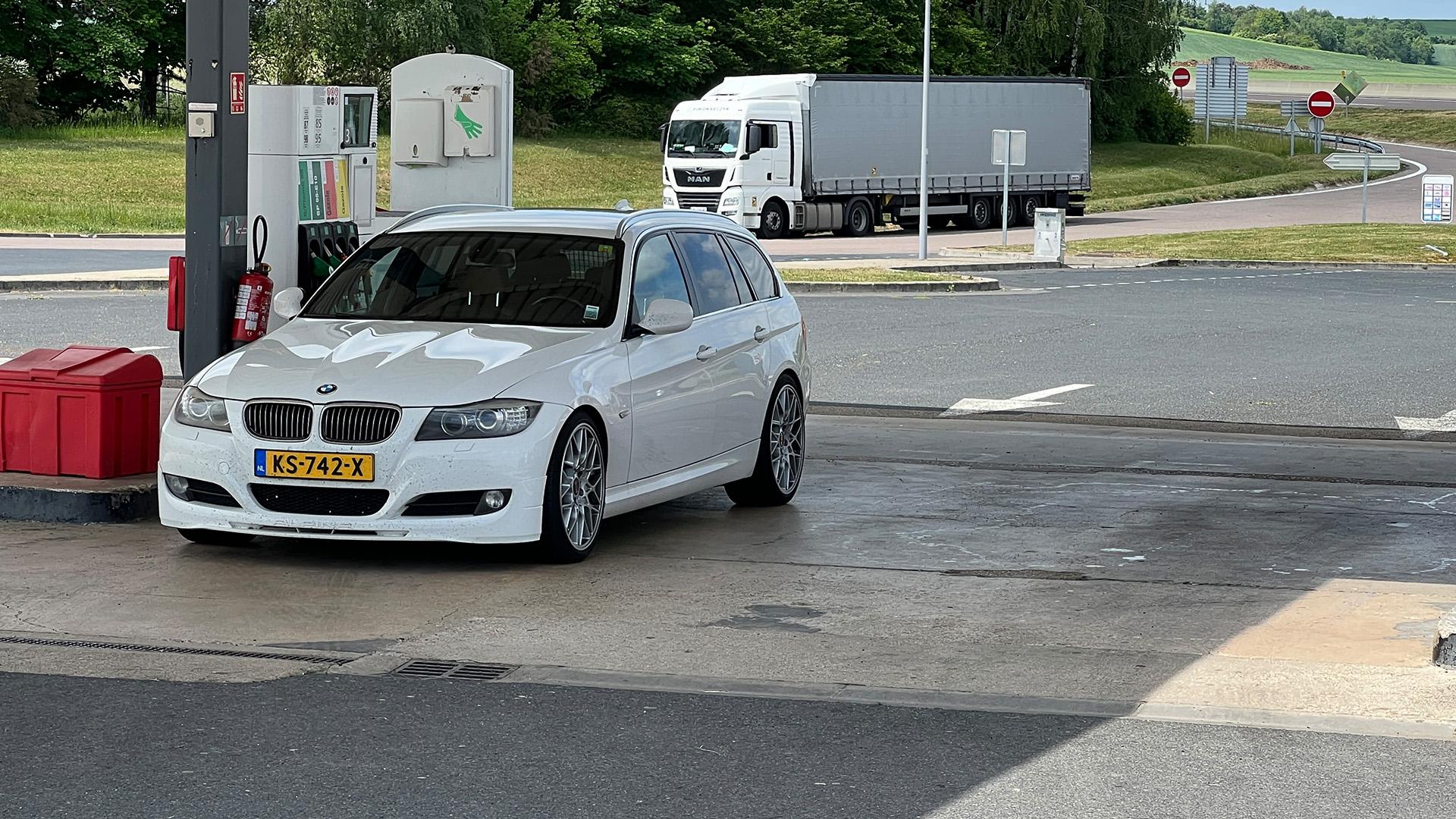 Goedkoop tanken in Frankrijk BMW tankstations