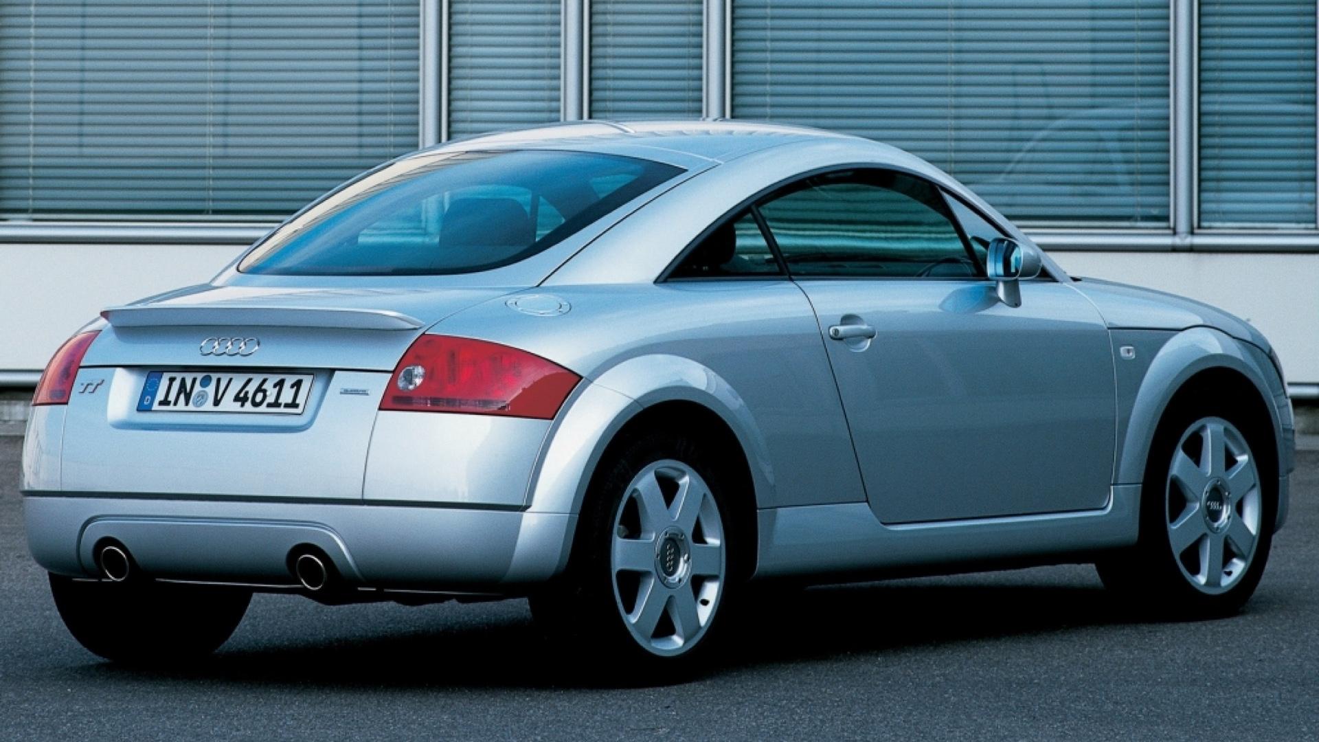 eerste generatie Audi TT 1.8T quattro (8N) grijs (1998) zijkant rechts achter schuin