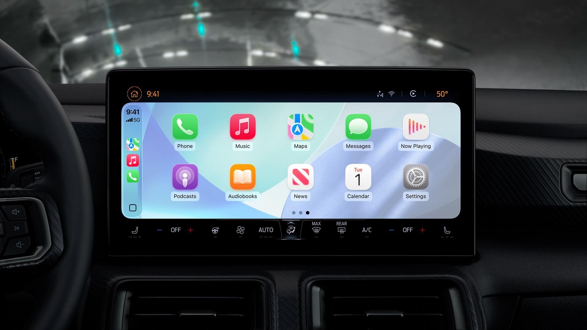 Apple CarPlay iOS 26 (2026) nieuw interface overdag homescreen