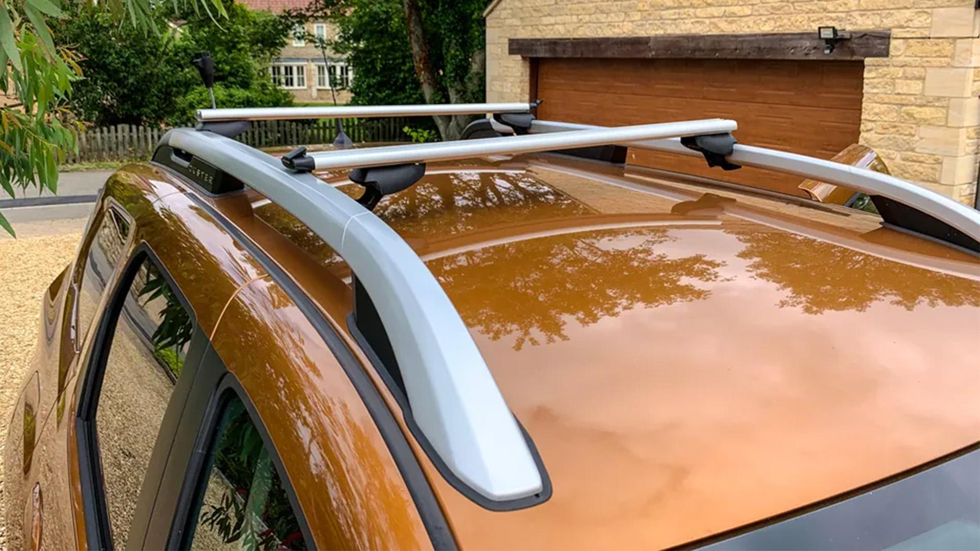 Dacia Duster met dakdragers