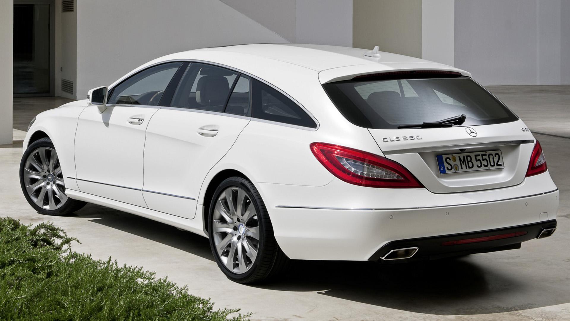 Mercedes CLS 250 CDI Shooting Brake (X218) wit (2012) zijkant links schuin achter