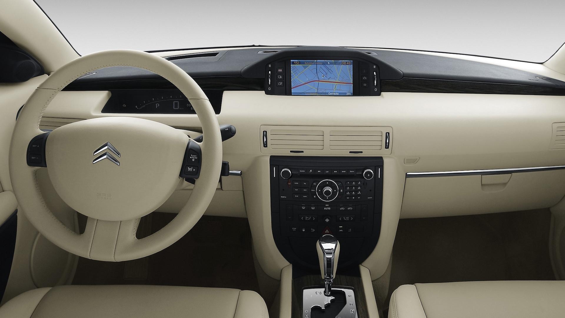 Citroën C6 (2006) interieur beige