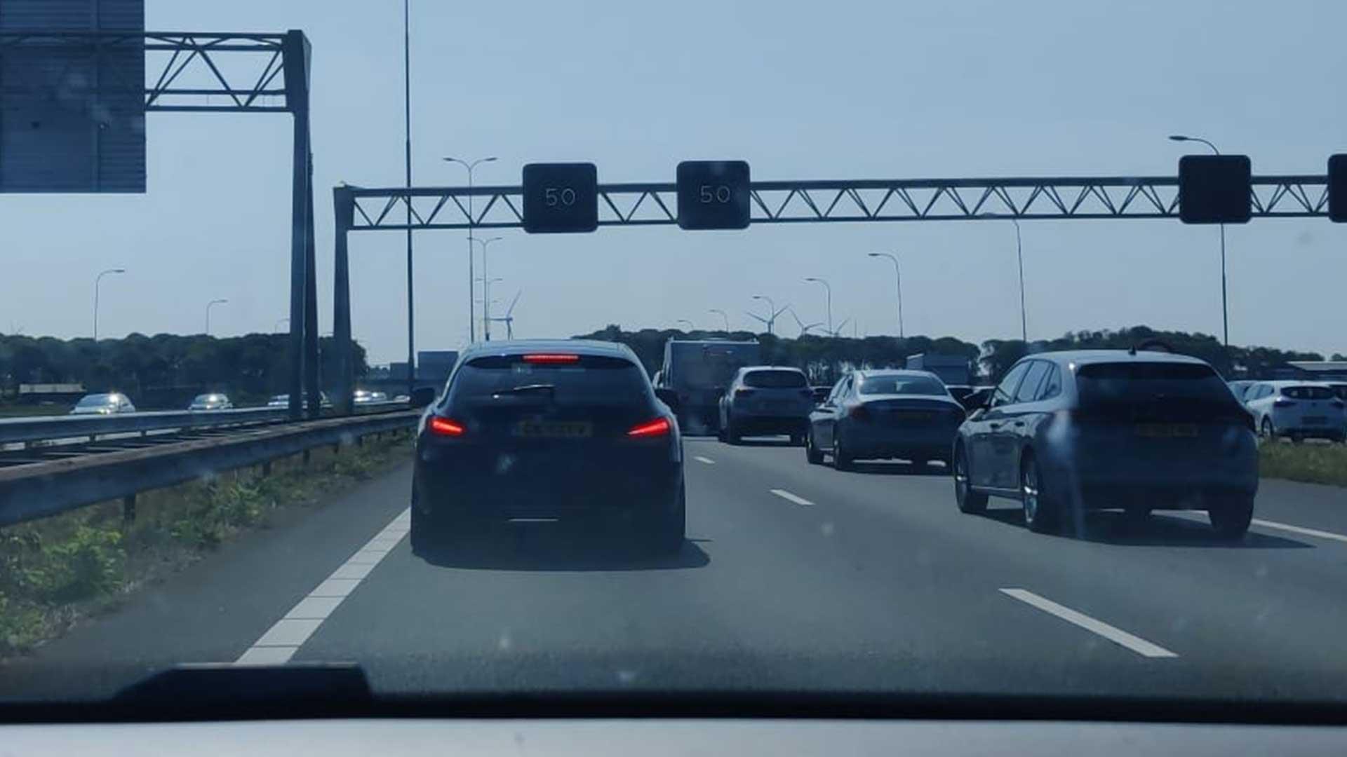 A2 dicht: is de officiële omleiding sneller dan Google Maps?