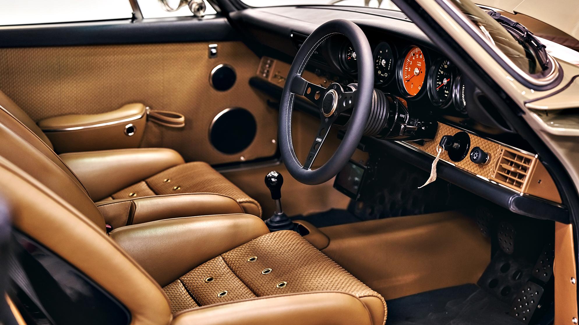 Singer 911 Porsche interieur sleutel