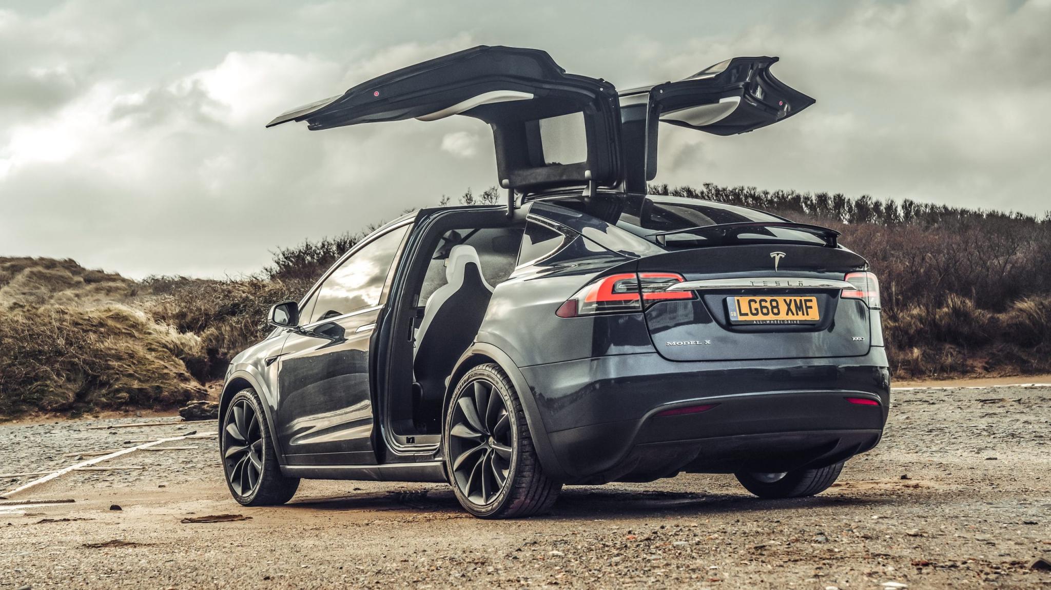 Tesla Model X 100d - Elektrische gezinsautos