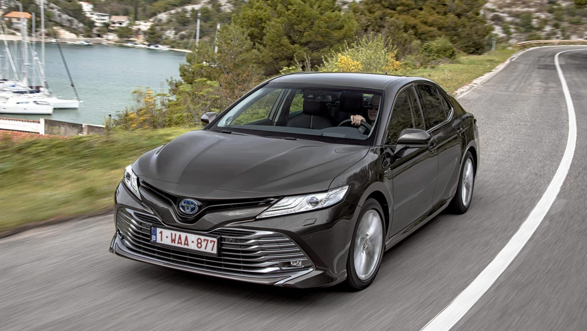 Toyota Camry Hybrid 1e rij-indruk 2019