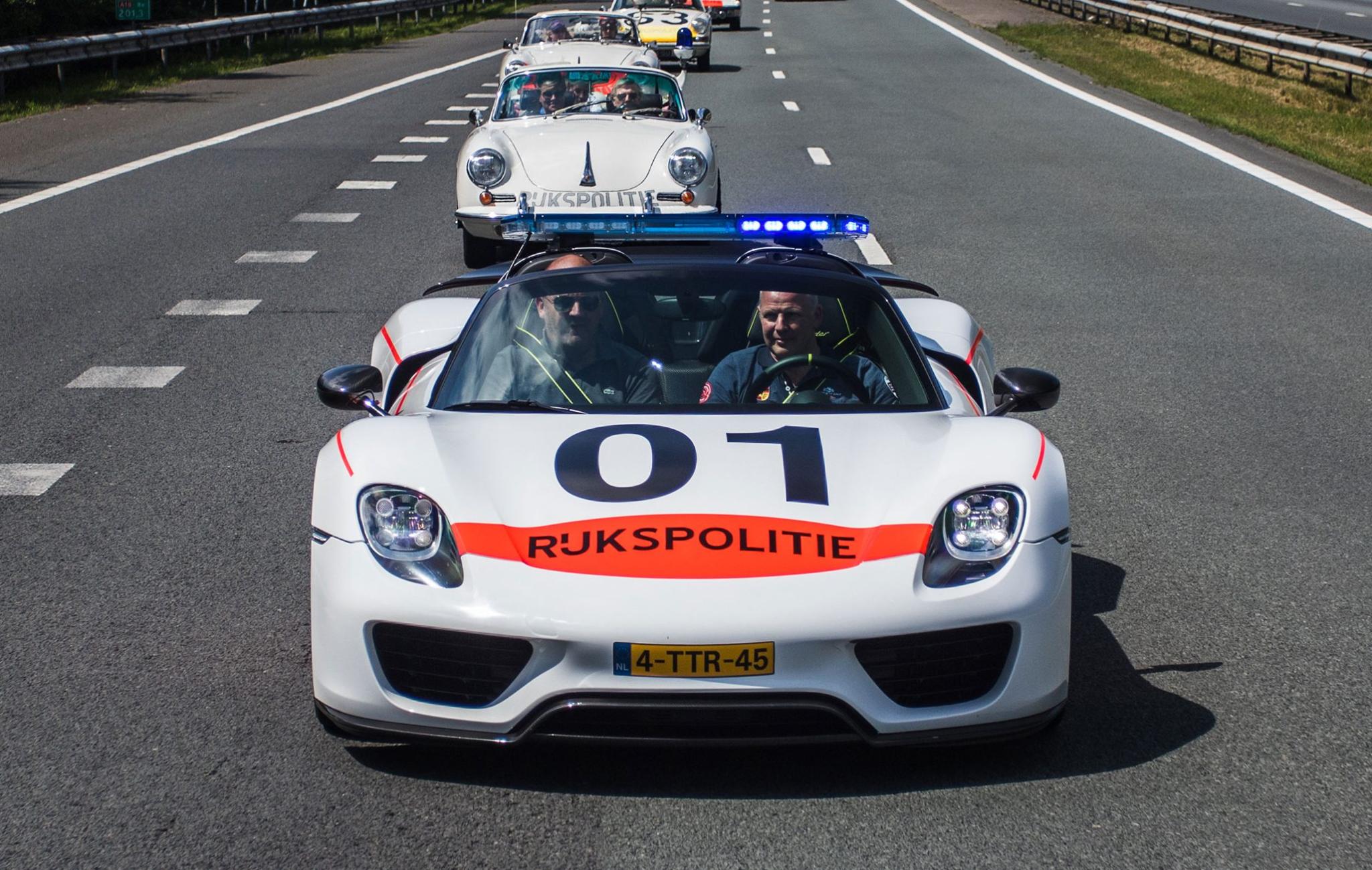 Aantal Porsche 918 en Carrera GT in Nederland