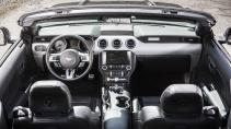Ford Mustang Ecoboost Convertible interieur (2015)