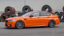 Oranje BMW M5 met 830 pk