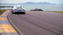 Aston V12 Vantage S vs Porsche 911 R