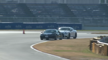 Nissan GT-R Nismo vs Honda NSX