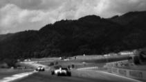Formule 1-foto's gemaakt met eeuw oude camera