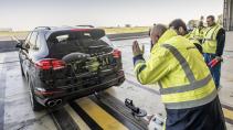 Porsche Cayenne - Airbus A380