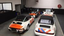 Complete brigade aan Rijkswacht-Porsches