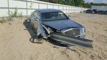 Je raadt nooit waarom deze Bentley Mulsanne zo goedkoop is