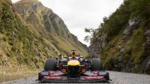 Red Bull Racing doet Gotthardpass in een F1-auto