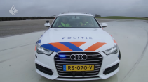 Audi A6 van de Politie versus de ramkraak-RS'en