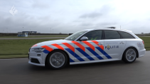 Audi A6 van de Politie versus de ramkraak-RS'en
