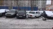 Klus-Rus lost parkeerprobleem op
