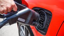 Jaguar I-Pace First Edition 2018 stekker laden