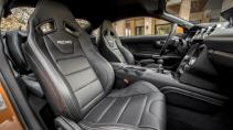Ford Mustang Fastback GT 5.0 V8 interieur