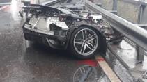 Audi R8 doormidden na crash