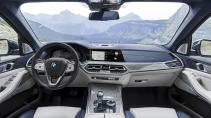 BMW X7 dashboard
