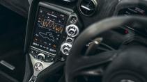 McLaren 720S track pack circuit radio navigatie