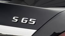 Mercedes-AMG S 65 V12 badge logo
