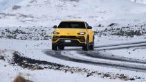 Lamborghini Urus IJsland Avventura sneeuw