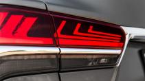 Lexus LS 500 AWD President Line achterlicht