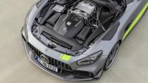 Mercedes-AMG GT R Pro v8 motor