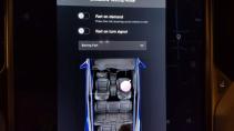 Nieuwe Tesla easter egg is een scheetkussen