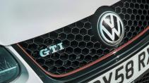 Volkswagen Golf 5 GTI Grille