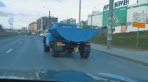 Russische ZIL-truck krijgt BMW X5M-motor