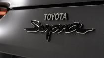 Badge van de Toyota supra