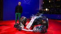 Lewis Hamilton met F1-auto