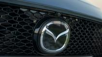 Mazda 3 2.0 SkyActiv-G 122 6MT Hatchback logo