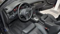 Gloednieuwe Audi RS 6 (C5) interieur dashboard