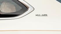 Bentley Bentayga Mulliner Pearl of the Gulf