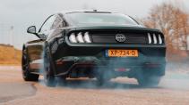 Ford Mustang Bullitt 2019 burnout