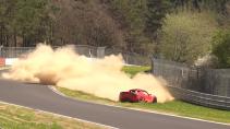 Opel Speedster crasht op de Nürburgring