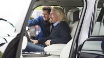 Richard Branson in de Range Rover Astronaut Edition