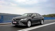 Toyota Camry Hybrid Premium - test 2019
