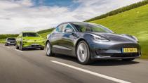 Tesla Model 3 BMW 330i M Sport Hyundai Kona Electric Premium test uit TG170 achter rijdend
