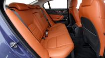 Jaguar XE P300